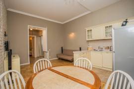 For Rent, 2 Room, Old building, Tbilisi, Vera