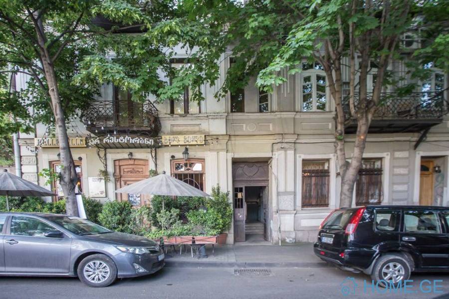 For Rent, 2 Room, Old building, Tbilisi, Vera