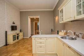For Rent, 2 Room, Old building, Tbilisi, Vera