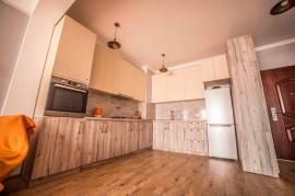 Daily Apartment Rent, 2 Room, Old building, Tbilisi, Varketili