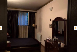 Продается квартира, 4 Kомнатная, Старое здание, Тбилиси, saburtalo