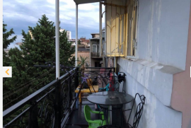 Продается квартира, 4 Kомнатная, Старое здание, Тбилиси, saburtalo