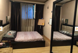 Продается квартира, 4 Kомнатная, Старое здание, Тбилиси, saburtalo