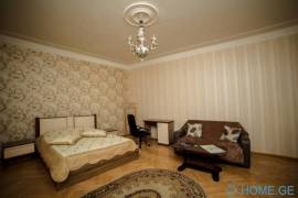 Daily Apartment Rent, 2 Room, Old building, Tbilisi, Chugureti