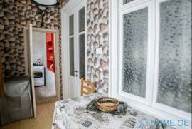 Daily Apartment Rent, 2 Room, Old building, Tbilisi, Chugureti