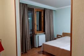 Daily Apartment Rent, 9 Room, Old building, Borjomi , Bakuriani