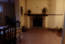 Daily Apartment Rent, 9 Room, Old building, Borjomi , Bakuriani