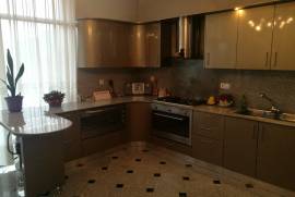 For Rent, 5 Room, New building, Tbilisi, saburtalo