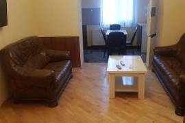 Аренда, 3 Kомнатная, Старое здание, Тбилиси, saburtalo