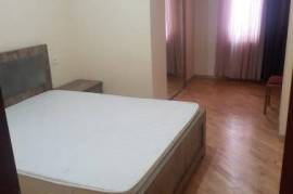 Аренда, 3 Kомнатная, Старое здание, Тбилиси, saburtalo