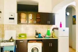 For Rent, 2 Room, Old building, Tbilisi, Chugureti