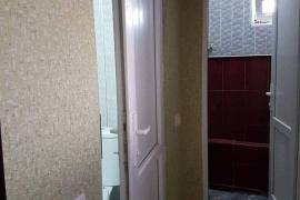 Продается квартира, 3 Kомнатная, Старое здание, Батуми