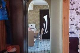 Продается квартира, 3 Kомнатная, Старое здание, Батуми