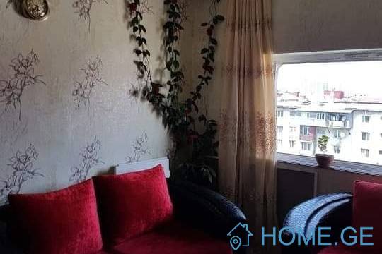 Продается квартира, 3 Kомнатная, Старое здание, Батуми