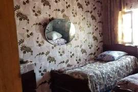 Продается квартира, 3 Kомнатная, Старое здание, Батуми