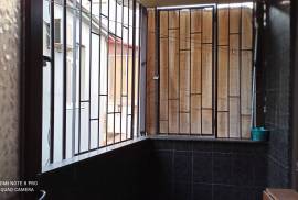 For Rent, 3 Room, Old building, Batumi