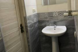 Продается квартира, 3 Kомнатная, Старое здание, Тбилиси, saburtalo
