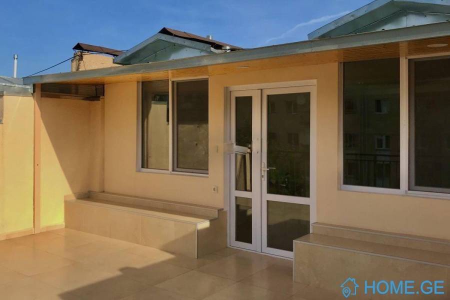 Продается квартира, 3 Kомнатная, Старое здание, Тбилиси, saburtalo