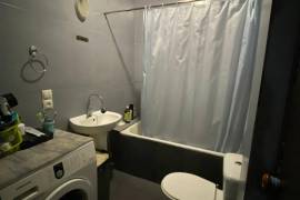 Продается квартира, 3 Kомнатная, Старое здание, Тбилиси, vake