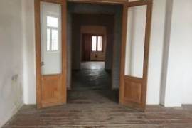 იყიდება ბინა, 5 ოთახიანი, ძველი აშენებული, რუსთავი, ძველი რუსთავი