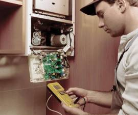 ცენტრალური გათბობის ქვაბის ხელოსანი შეკეთება