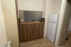 For Rent, 3 Room, Old building, Tbilisi