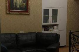 Apartment for sale, 3 Room, Old building, Tbilisi, Mtatsminda