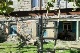 იყიდება სახლი, 6 ოთახიანი, თეთრიწყარო, ასურეთი