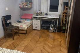 იყიდება ბინა, 3 ოთახიანი, ძველი აშენებული, თბილისი, ისანი