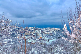 იყიდება სახლი, ნუკრიანი