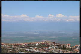 იყიდება სახლი, ნუკრიანი