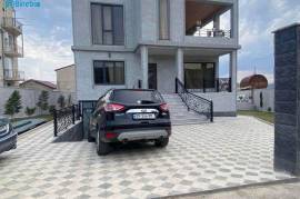 ქირავდება სახლი დღიურად, 5 ოთახიანი, თბილისი, გლდანი