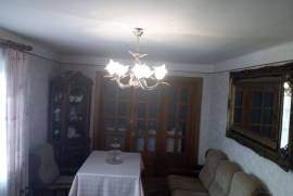 Продается квартира, 3 Kомнатная, Старое здание, Тбилиси, Санзона