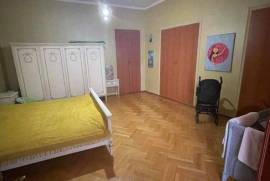 იყიდება სახლი, 5 ოთახიანი, თბილისი, მთაწმინდა