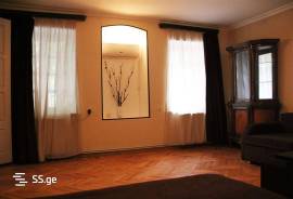 House For Sale, Chugureti