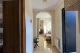 House For Rent, Chugureti