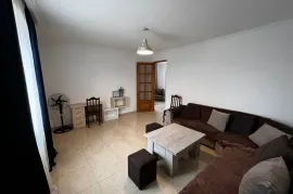 House For Rent, Chugureti