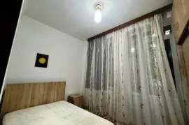 Аренда, 2 Kомнатная, Старое здание, saburtalo