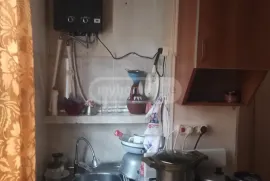 Продается квартира, 1 Kомнатная, Старое здание, Рустави, Новый Рустави