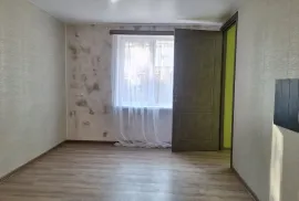 იყიდება ბინა, 1 ოთახიანი, ძველი აშენებული, რუსთავი, ძველი რუსთავი