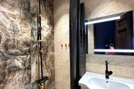 Продается квартира, 1 Kомнатная, Новостройка, Батуми, Багратионов район