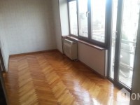 Apartment for sale, Old building, Mukhiani