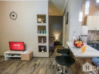 Daily Apartment Rent, 2 Room, Old building, Tbilisi, Chugureti
