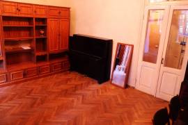 ქირავდება ბინა, 1 ოთახიანი, ძველი აშენებული, თბილისი, ვაკე
