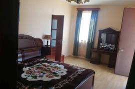 House For Sale, Tserovani