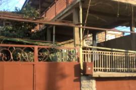 იყიდება სახლი, 8 ოთახიანი, თბილისი, სანზონა