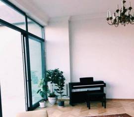 House For Rent, 6 Room, Tbilisi, Tkhinvali