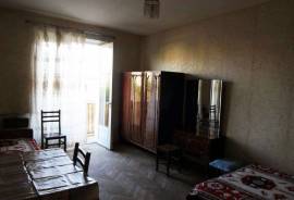 For Rent, 1 Room, Old building, Tbilisi, saburtalo