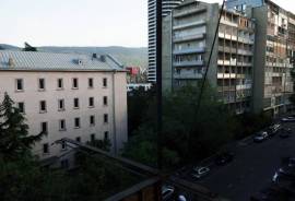 იყიდება ბინა, 1 ოთახიანი, ძველი აშენებული, თბილისი, საბურთალო