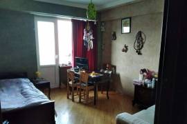 Apartment for sale, Old building, saburtalo